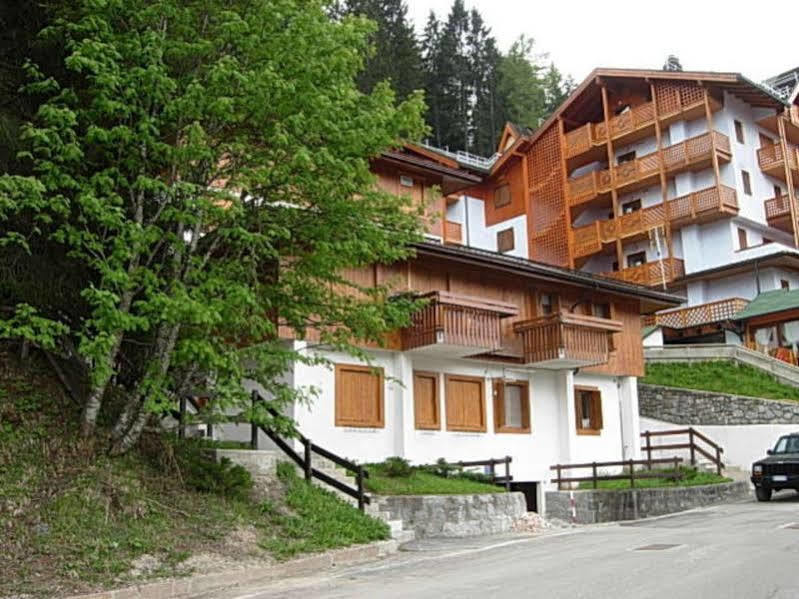 Immobiliare Folgarida Apartments Buitenkant foto
